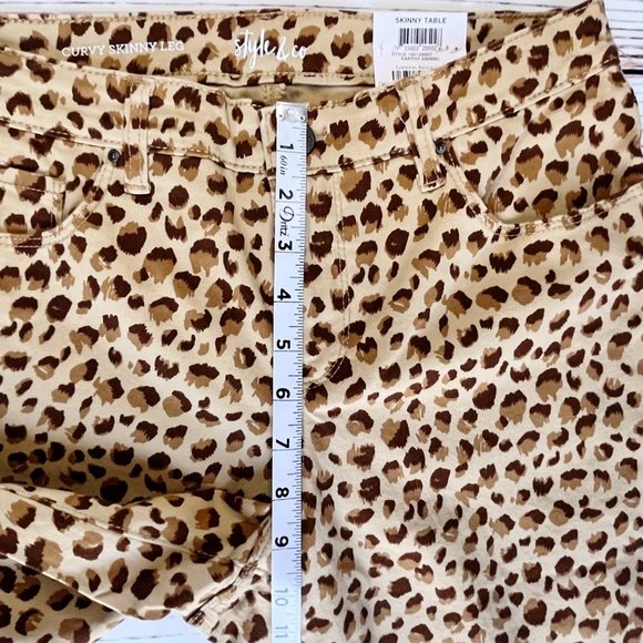NWT Style & Co Skinny Curvy Fit Mid Rise Tummy Control Animal Print Jeans Size 4 - Picture 6 of 11